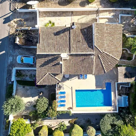 Moba Villa *